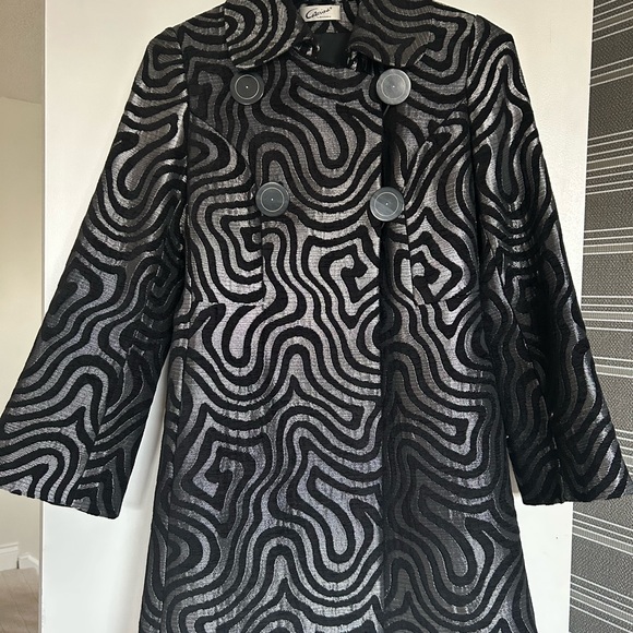 Coat - Picture 1 of 13